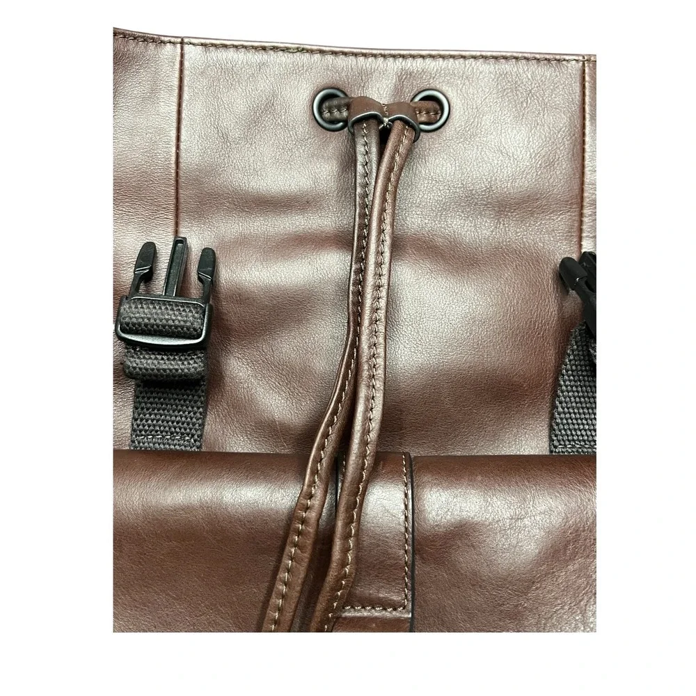 Fossil brown leather